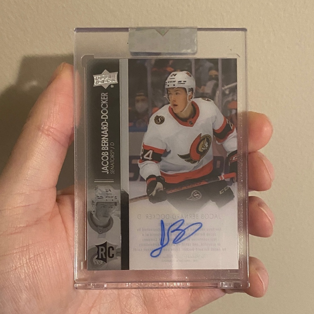 2021–22 Upper Deck Clear Cut Rookie Auto Jacob Bernard-Docker Ottawa Senators
